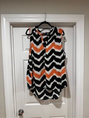 living doll Sleeveless Zigzag Chevron Blouse - Black/White/coral